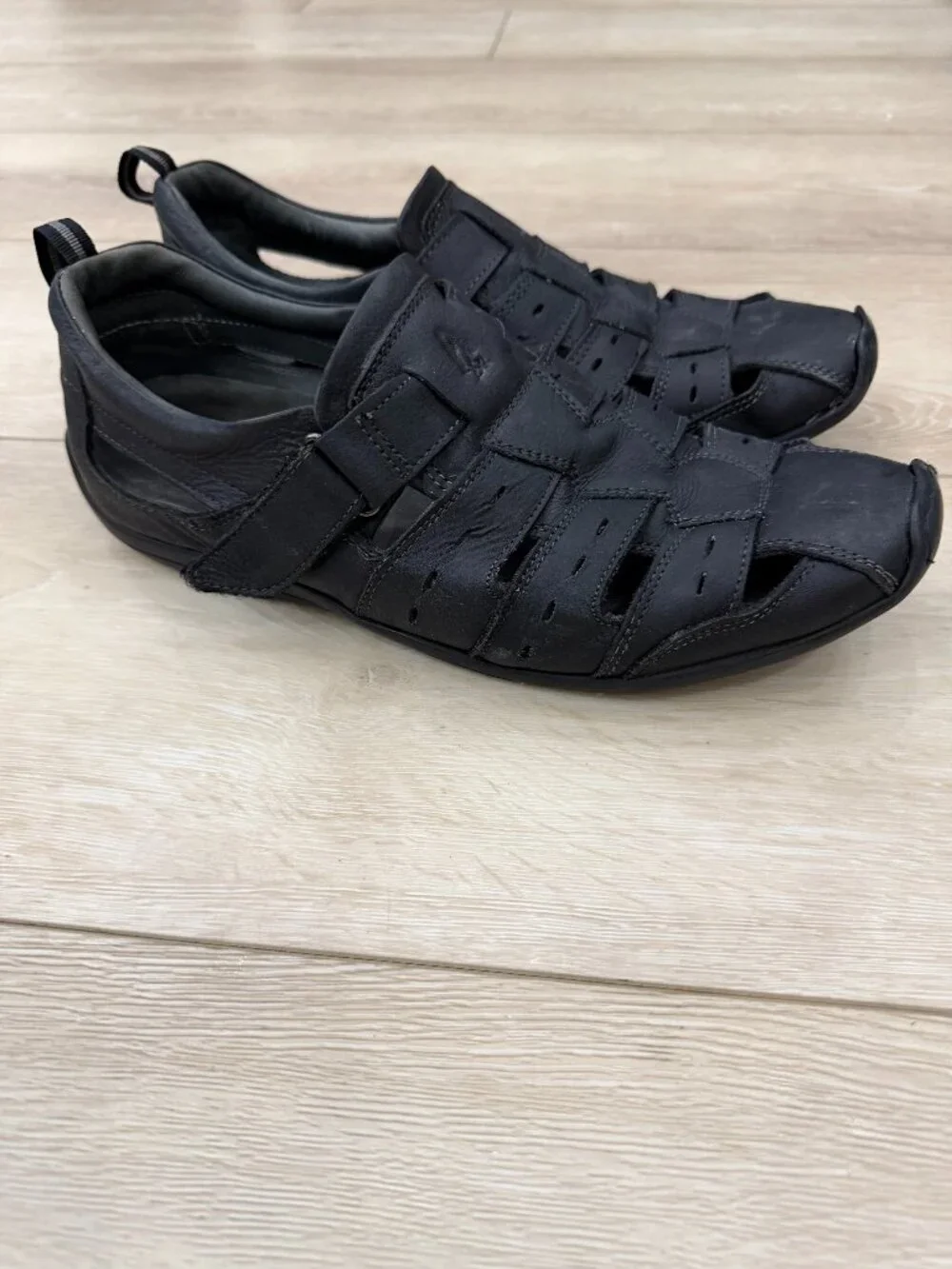 Hush Puppies Leather Fisherman Sandals Men’s Size 11